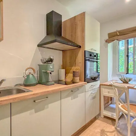 Lägenhet Charming Flat In A Medieval Village Roquebrune-Cap-Martin